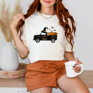 custom halloween trick of treat old truck natural color t-shirt