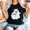 playera color negro con diseño de fantasma diablo
