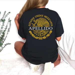 Playera Negra Personalizada Escudo Mexicano Dorado con Apellido en Blanco Para Mujer Reverso